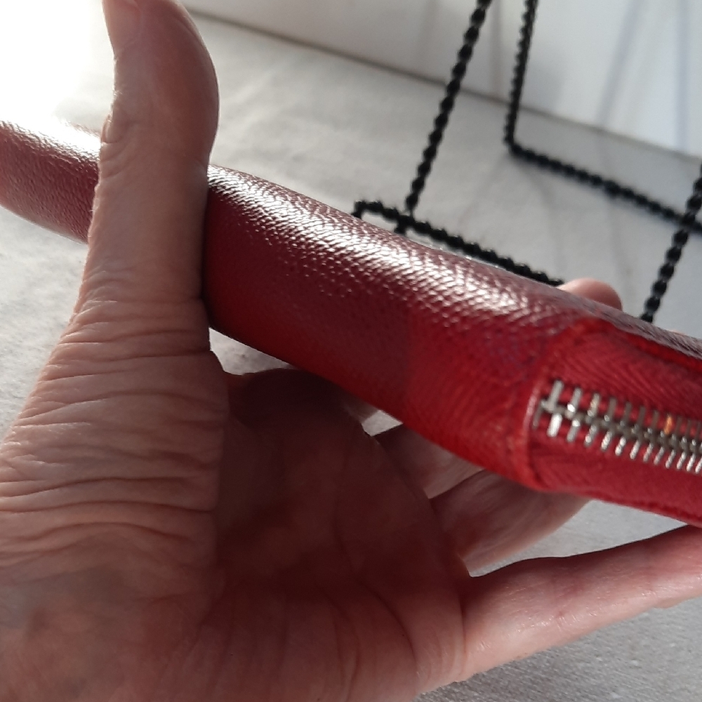 Tod's Red Wallet with Silver Hardware - Picture 11 of 12